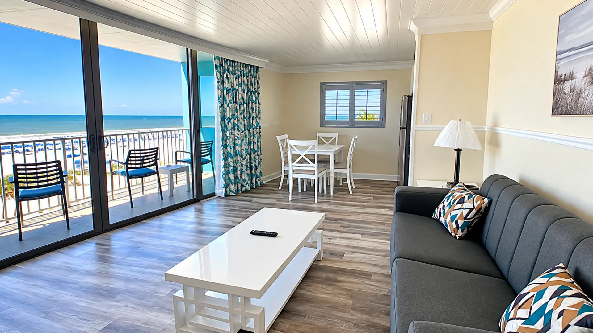 Beachfront Suite